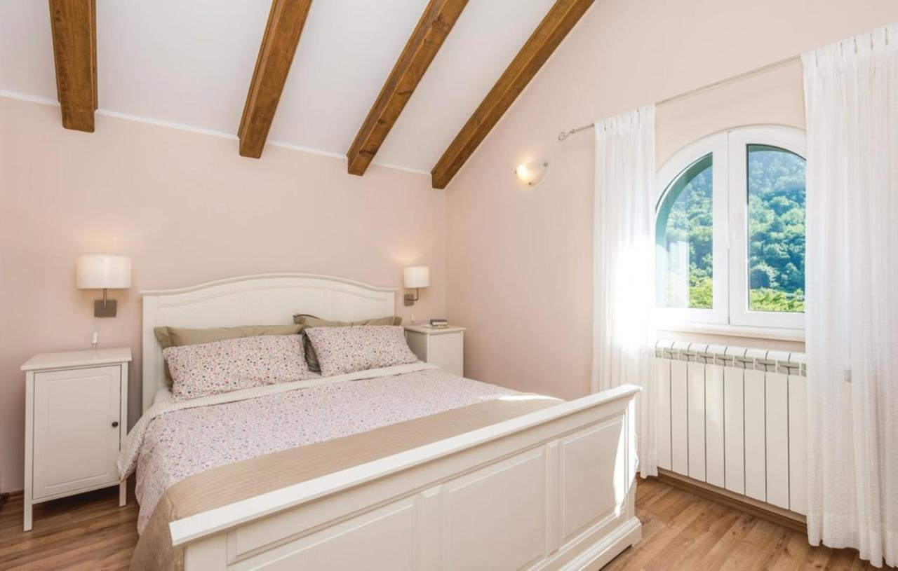 Villa Sirotnjak Ловран Экстерьер фото